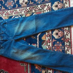 Urban pipeline jeans